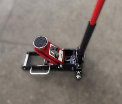 TOOLHUB 10302 - GATO CARRETILLA ALUMINIO 1.5 TONELADAS